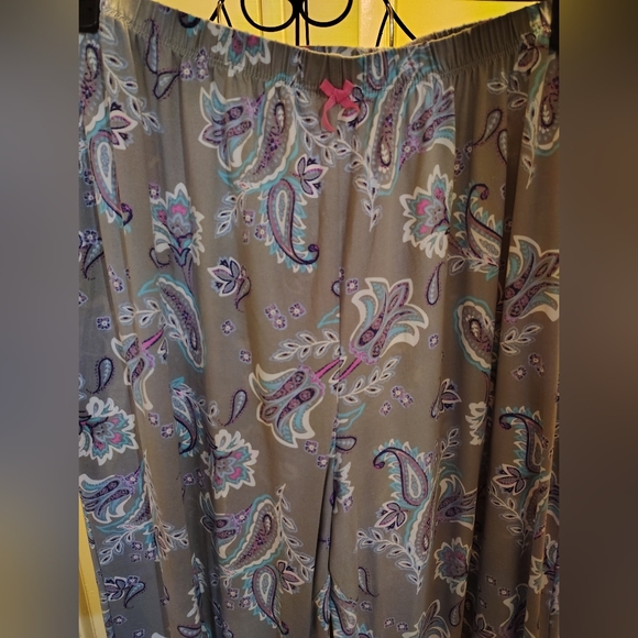 Paisley Print Pj Pants (NWOT) Size 2X - Picture 5 of 6